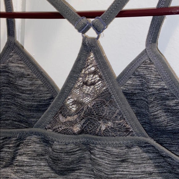 Sports bra - Picture 3 of 4